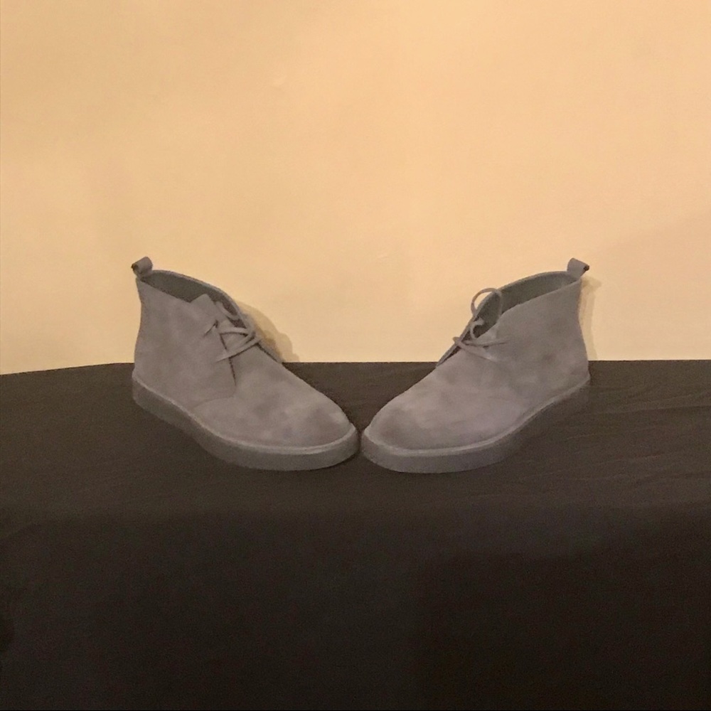 Calvin Klein Men's Chukka Boots in Gray Suede